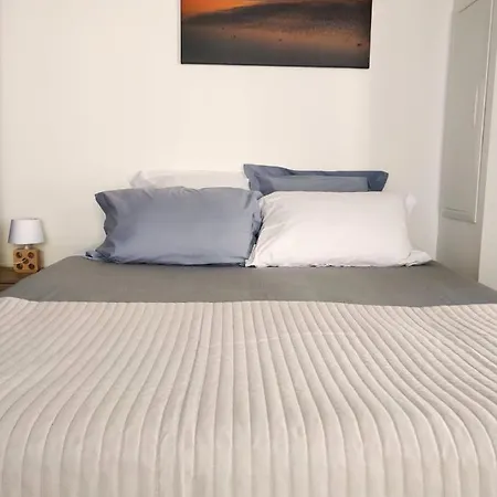 Cosy Confortable Et Spacieux Avec Jardin 아파트