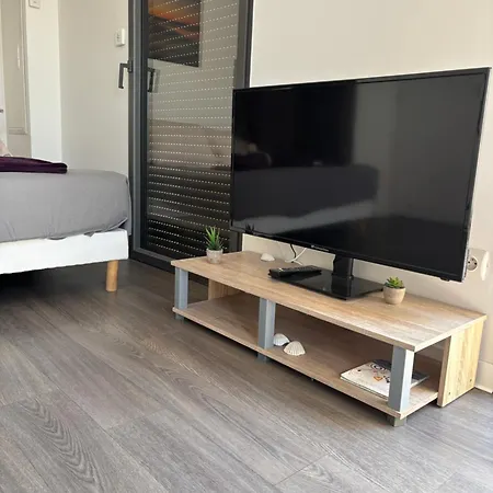 Cosy Confortable Et Spacieux Avec Jardin * וילנב-לה-מגלון